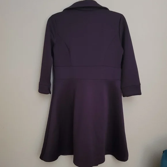 Dress - Picture 8 of 9